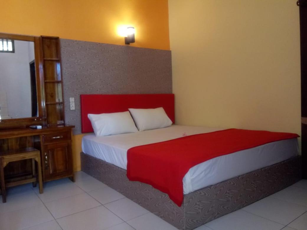 Hotel Segara Mandala Negara  ภายนอก รูปภาพ